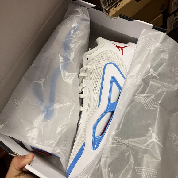 Jordan Tatum 1 "St. Louis" Men's Basketball Shoe - Picture 1 of 5